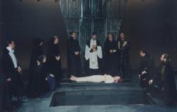 YE2003_10_PH003