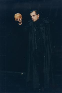 YE2003_10_PH013
