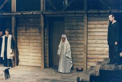 YE2003_11_PH025