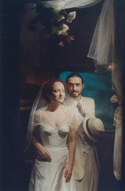 YE2004_10_PH001