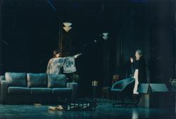 YE2004_13_PH009
