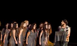 YE2013PL2098PH007