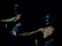 Ε΄ Στάσιμο, Έξοδος