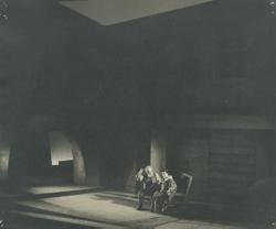 YE1937_04_PH001