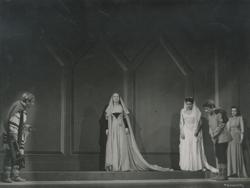 YE1947_04_PH007