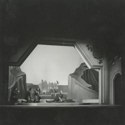 YE1947_04_PH010