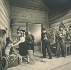 YE1951_01_PH001