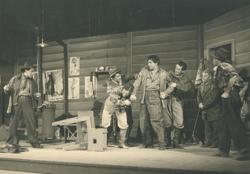 YE1951_01_PH002