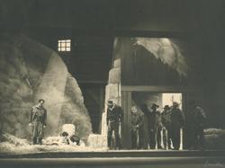 YE1951_01_PH003