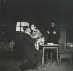 YE1954_02_PH007