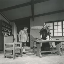 YE1954_04_PH009
