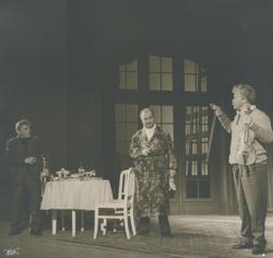 YE1963_04_PH018