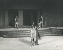 YE1969_06_PH002