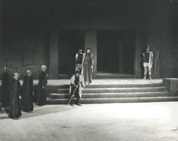 YE1969_06_PH008