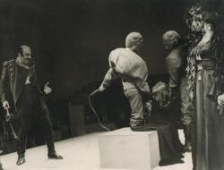 YE1971_17_PH011
