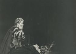 YE1985_08_PH001