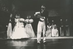 YE1988_13_PH014