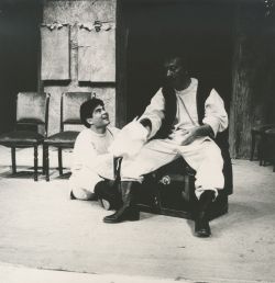 YE1988_13_PH026