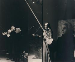 YE1998_01_PH010